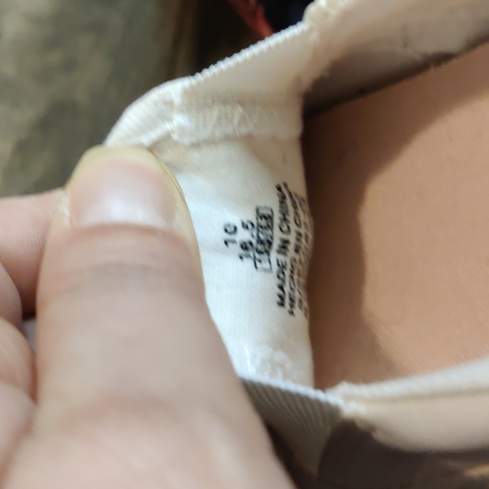 Old Navy Unicorn Shoes (10) - Picture 6 of 6